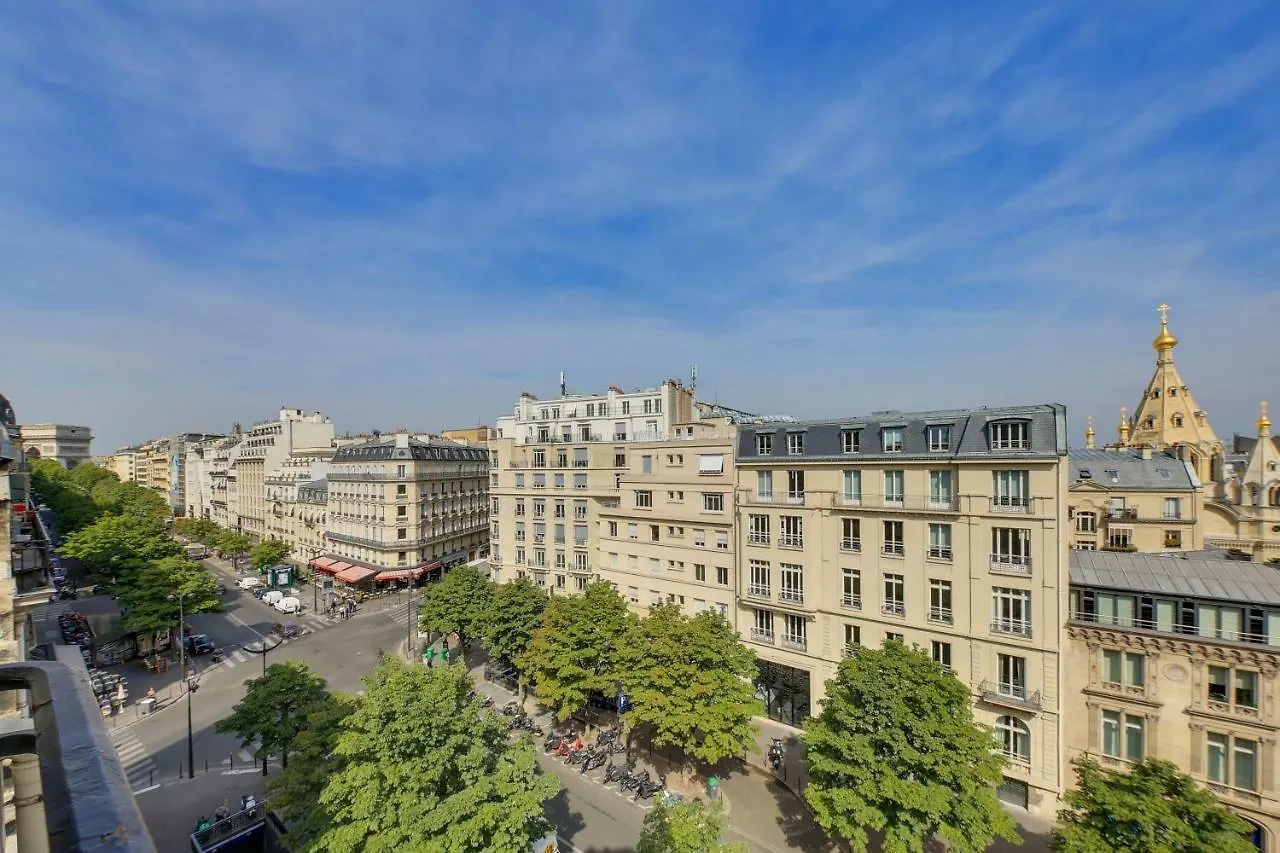 Elux Parigi